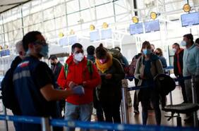 Paris anuncia flexibilidad en la toma de PCR en el aeropuerto: “Se van a testear aproximadamente a la mitad de los pasajeros que lleguen”
