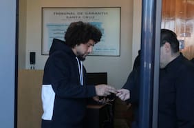 Caso Licencias: juzgado ordena a cada uno de los jugadores de Colo Colo donar $1 millón en equipamiento deportivo
