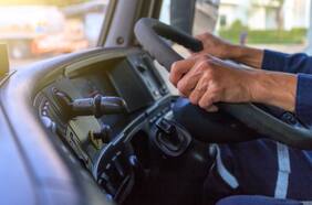 Estudio indica que más de la mitad de los conductores profesionales en Chile no conoce bien la Ley de Tránsito