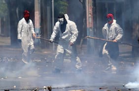 Liceos de Santiago han expulsado a 41 estudiantes por faltas graves en lo que va del año, 40 de ellos a través de Aula Segura