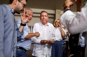 Excancilleres latinoamericanos lamentan exilio forzado de Edmundo González “para salvaguardar su integridad física ante la persecución política” de Maduro