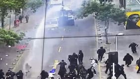 Carabineros reporta desórdenes en marcha por el Día del Encuentro de Dos Mundos