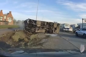 Volcamiento de taxibús en autopista Talcahuano-Concepción deja seis lesionados: conductor quedó detenido
