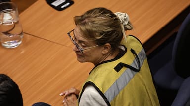 Vivanco le pone límites a Migueles: acepta videoconferencia, pero sólo por una vez y para tratar situación de sus hijos