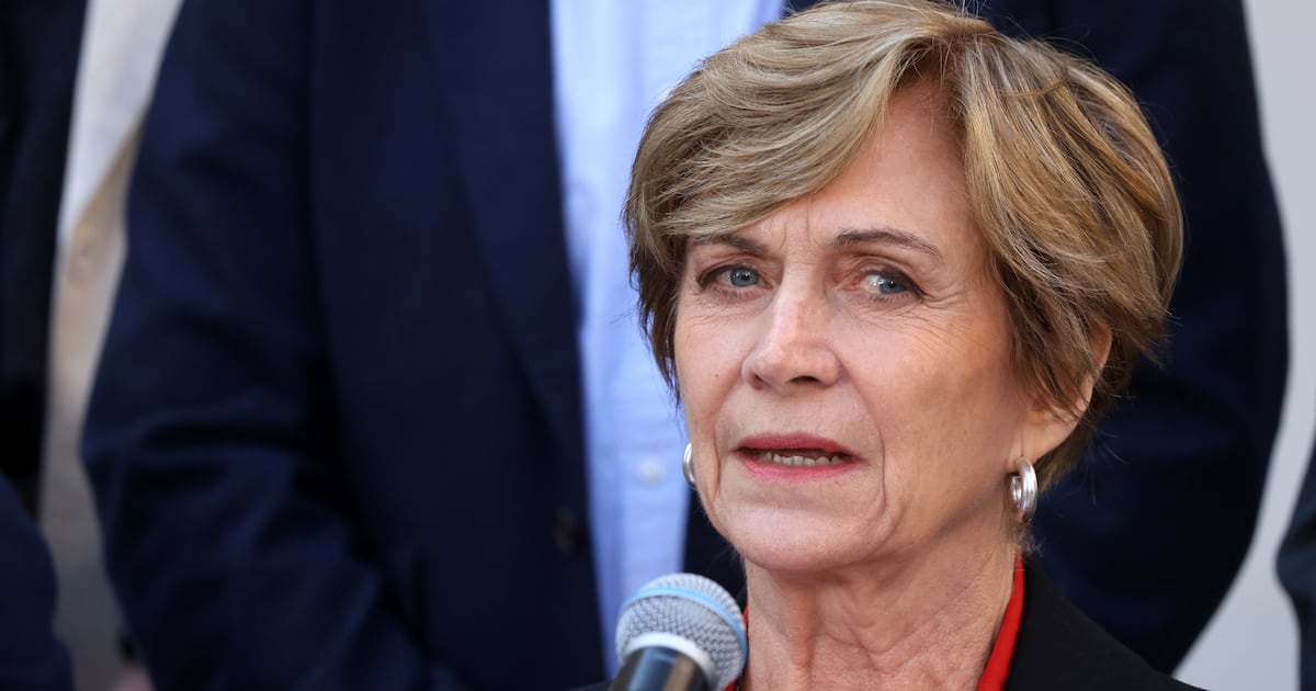 Evelyn Matthei se disculpa por justificar el golpe de Estado: un debate que sigue dividiendo a Chile