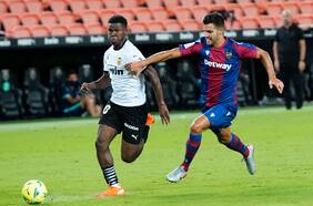 Escándalo racista en España: Valencia deja la cancha y denuncia insultos de un rival a Diakhaby