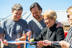 Desafío Levantemos Chile realiza entrega de casa en Quilpué y supera los 100 hogares reconstruidos tras megaincendio