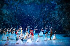 Una nueva y mágica versión de El Cascanueces se estrena en el Teatro Municipal