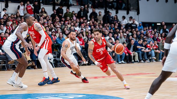 Chile sufre una dura derrota ante Estados Unidos en las Clasificatorias al Mundial de Básquetbol