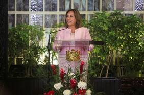 ¿Dina Boluarte busca la reelección? Ministro de Educación de Perú asegura que evalúan esa posibilidad