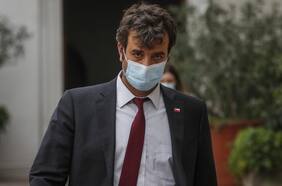 Ministro Ossa: “Si Gabriel Boric sigue haciendo condena a la violencia ‘a medias tintas’, si alguna vez gobierna, por supuesto que la violencia debiese ir en aumento”