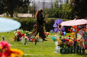 Más de 180 mil personas acudirán a los cementerios por el Día de la Madre en la RM: visitas superan al Día de Todos lo Santos