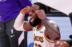 LeBron, el primer MVP de finales en tres equipos distintos