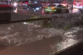 Intensos trabajos para evitar desborde de canal Santa Marta en Maipú