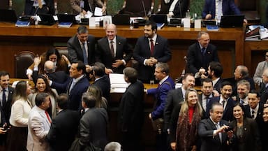 Cámara de Diputados se prepara para votar la megarreforma de Kast mientras la oposición se acerca al TC
