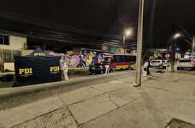 Conductor fue apuñalado, chocó con un microbús y falleció luego de una riña en Playa Ancha