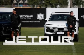 La hija de Mirko Jozic estalla contra el regalo de autos a los jugadores de Colo Colo