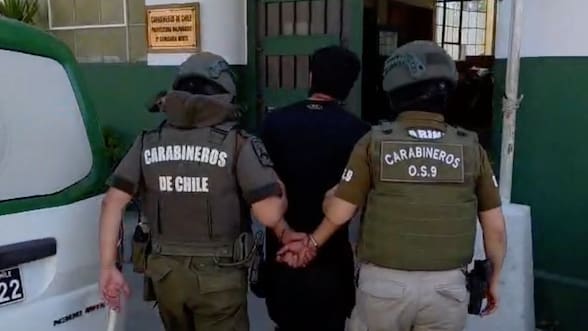 Detienen a adolescente de 17 años tras cometer violento robo en vivienda de Peñalolén: maniató y golpeó a adulta mayor