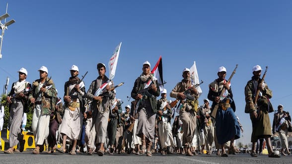 Ataque de hutíes contra puerto de Moca deja al menos siete fallecidos y 35 heridos en Yemen