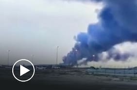 Ataque iraní contra un puerto en Kuwait provoca un enorme incendio