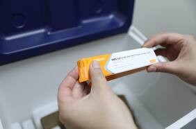 Ensayo de vacunas de Sinovac ya lleva más de cien voluntarios vacunados en el país