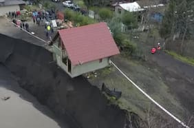 Cómo lograron salvar la casa en Yumbel que quedó colgando tras el temporal