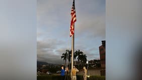 EE.UU. iza su bandera en embajada de Venezuela luego de siete años