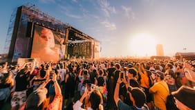 Lollapalooza contra Adidas: Autoridad aeronáutica inicia investigación contra la marca por sobrevuelo no autorizado