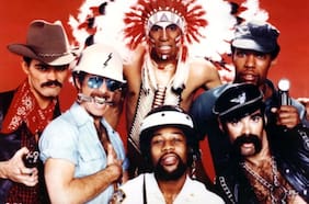 De canción de relleno a sonar en la campaña de Trump: la historia de YMCA, el himno eterno de Village People
