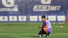 Con Eduardo Vargas y buscando a dos delanteros de área: la revolución ofensiva de la U que proyecta Paqui Meneghini