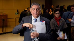 Alvarado defiende megarreforma tras críticas desde el CFA: “A mediano y largo plazo la economía va a recuperar su energía”
