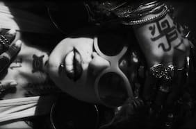 Greentea Peng: la artista de los “poderes psicodélicos especiales”