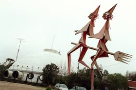 Del rechazo de la Iglesia a las fiestas en Las Brujas y Casa Milá: la historia de Halloween en Chile
