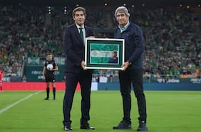 Una renovación que mira a la Roja: Manuel Pellegrini acuerda la extensión de su contrato con el Betis