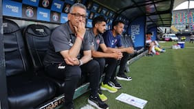 “Valoramos profundamente su trabajo”: Ñublense comunica la salida de Ronald Fuentes