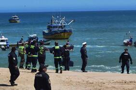 Cuarto día de búsqueda en Pingueral: siguen labores para ubicar a padre que fue arrastrado por oleaje