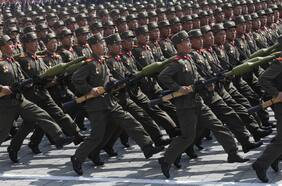 Ucrania asegura que primeras unidades de tropas de Corea del Norte llegaron al frente de batalla en región rusa de Kursk