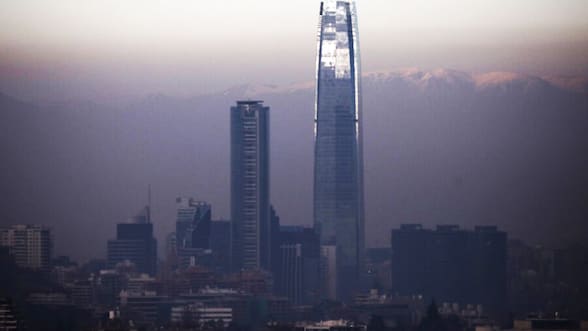 Alerta ambiental para este lunes en la RM: revisa la restricción vehicular
