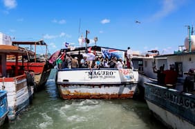 Llega a Cuba el primer barco de la flotilla Nuestra América con ayuda humanitaria procedente de México