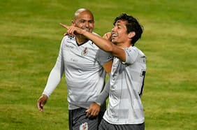 Matías Fernández, Humberto Suazo y otros 17 jugadores completan el masivo éxodo tras el descenso de Deportes La Serena