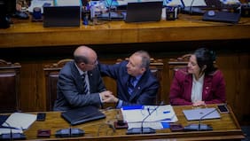 Senado despacha proyecto que agiliza las expulsiones administrativas de extranjeros y eleva a cinco años la prohibición de reingreso al país
