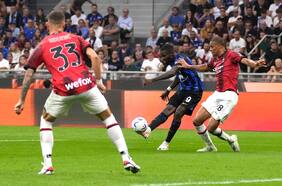 Alexis estuvo en la banca: el Inter logra una histórica goleada ante el Milan en el derbi