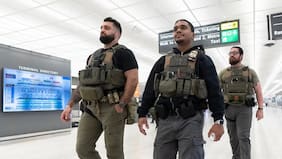 Restricción de visas, despliegue del ICE y deportaciones: Trump lleva sus polémicas políticas al Mundial