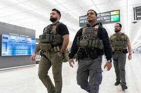 Restricción de visas, despliegue del ICE y deportaciones: Trump lleva sus polémicas políticas al Mundial
