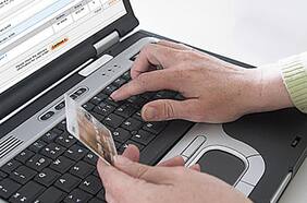 Usuarios de tarjetas de crédito, débito y prepago: cómo los afecta la rebaja de cobros a emisores