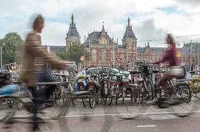 Oslo y Amsterdam: las ciudades que se amigaron con las bicicletas