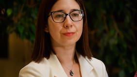 Jefa de bancada del FA carga por cambio en gabinete de Kast y pide “rectificar el rumbo” ante Cuenta Pública