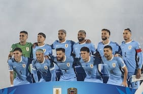 Problemas para Marcelo Bielsa: figura de Uruguay sufre grave fractura y queda fuera de Norteamérica 2026