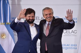 Celac: Boric espera que el nuevo proceso constituyente tenga “éxito” y dice que la izquierda no debe ser “identificada con desorden”