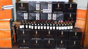 Robaron más de mil millones de pesos en vinos: PDI detiene a especializada banda delictual en San Bernardo